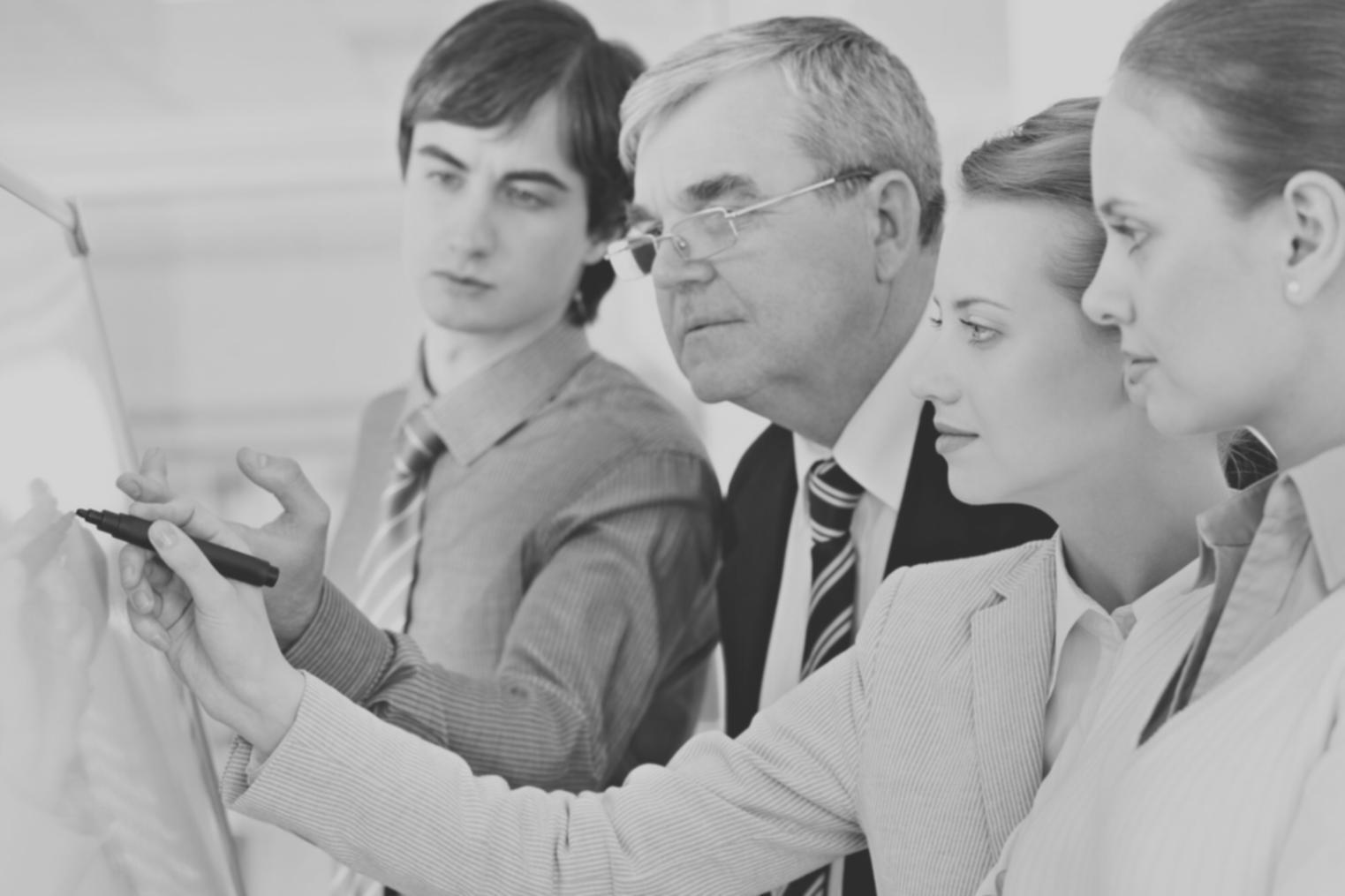 Análisis financiero detallado con gráficos y tendencias de mercado